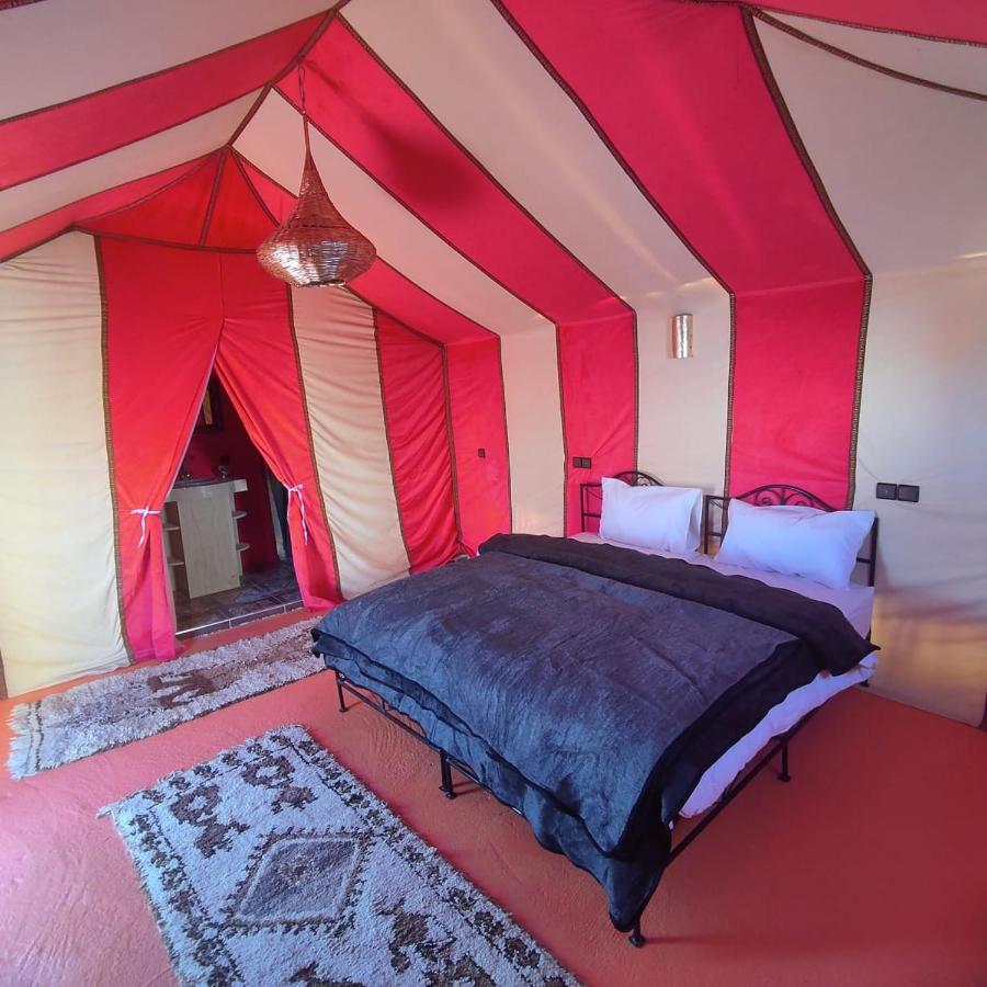 Tafouyte Luxury Camp Hotell Merzouga Rom bilde
