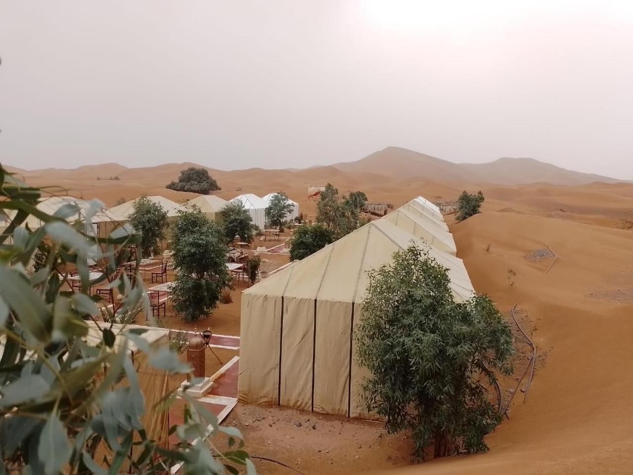 Tafouyte Luxury Camp Hotell Merzouga Rom bilde