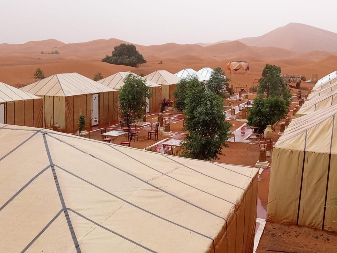 Tafouyte Luxury Camp Hotell Merzouga Rom bilde